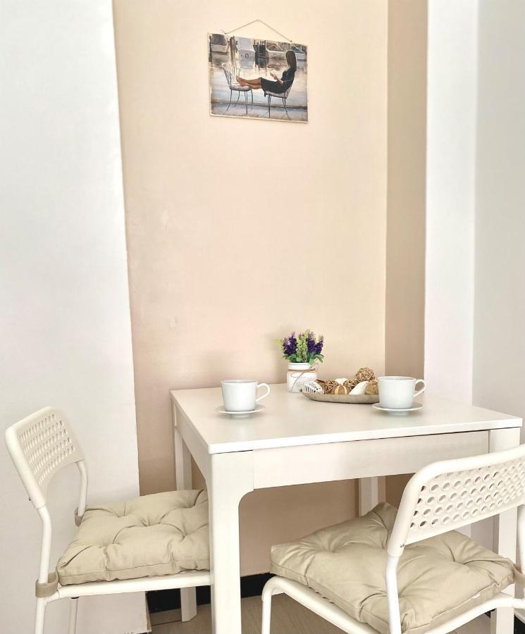 Bella Vacanza - City Center -Air Conditioning -Wi-Fi Рапало Екстериор снимка